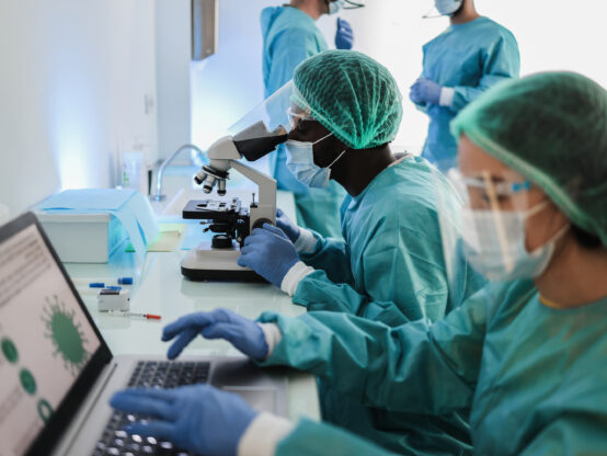 Doctors working in a lab