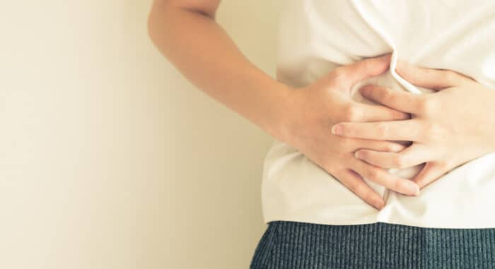stomach pain a colorectal cancer symptom